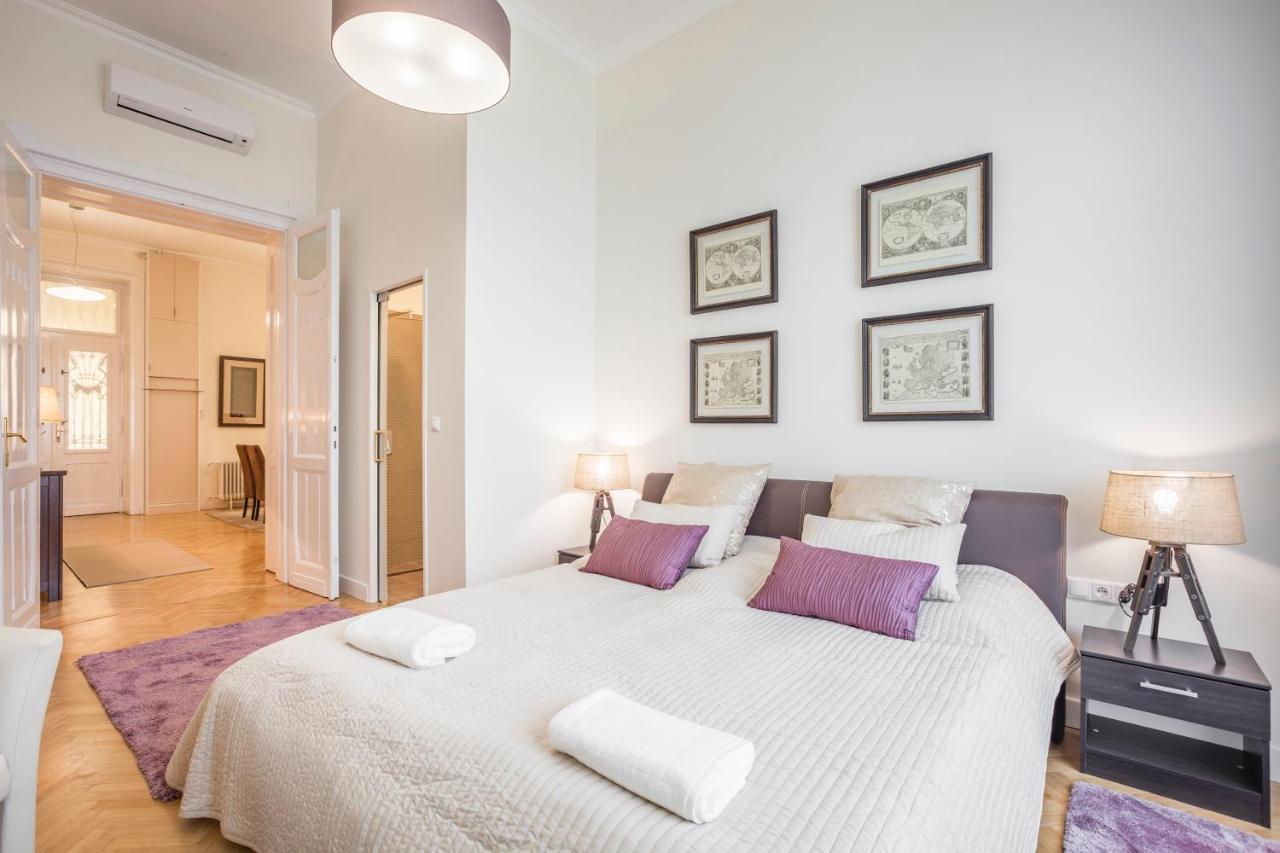 Modernized Unique Huge Central Apartment On 135Sqm Budapest Ngoại thất bức ảnh