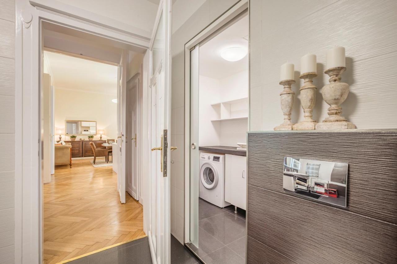 Modernized Unique Huge Central Apartment On 135Sqm Budapest Ngoại thất bức ảnh